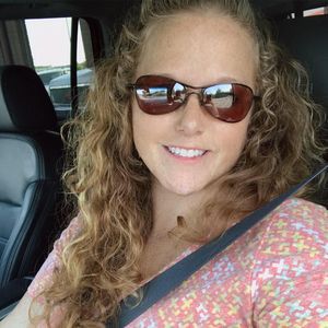 Meet your Posher, Naomi